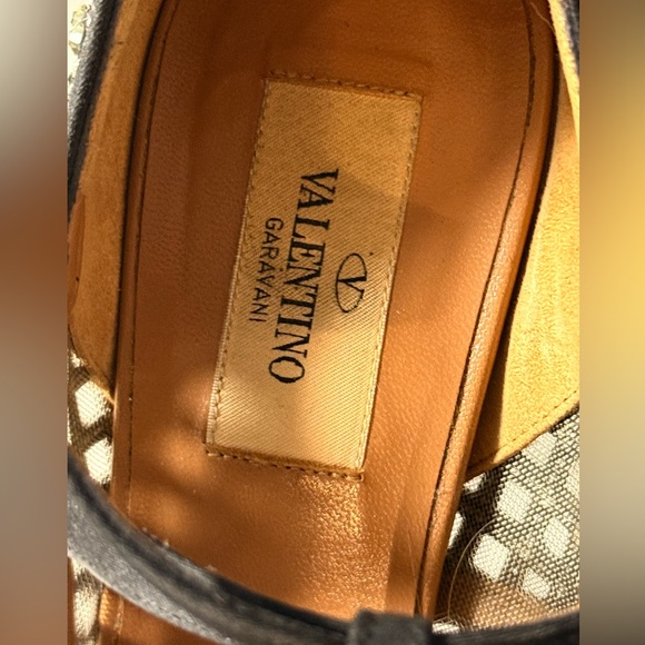 Valentino Black Crystal Fabric and Mesh Peep Toe Platform Pumps Size 38.5 - Picture 8 of 9